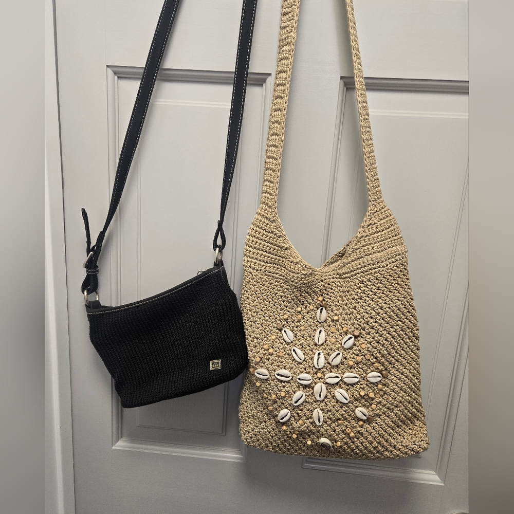 2 The Sak Vintage Handbags. Tan Shells Crochet Boho/ Black Woven Crochet